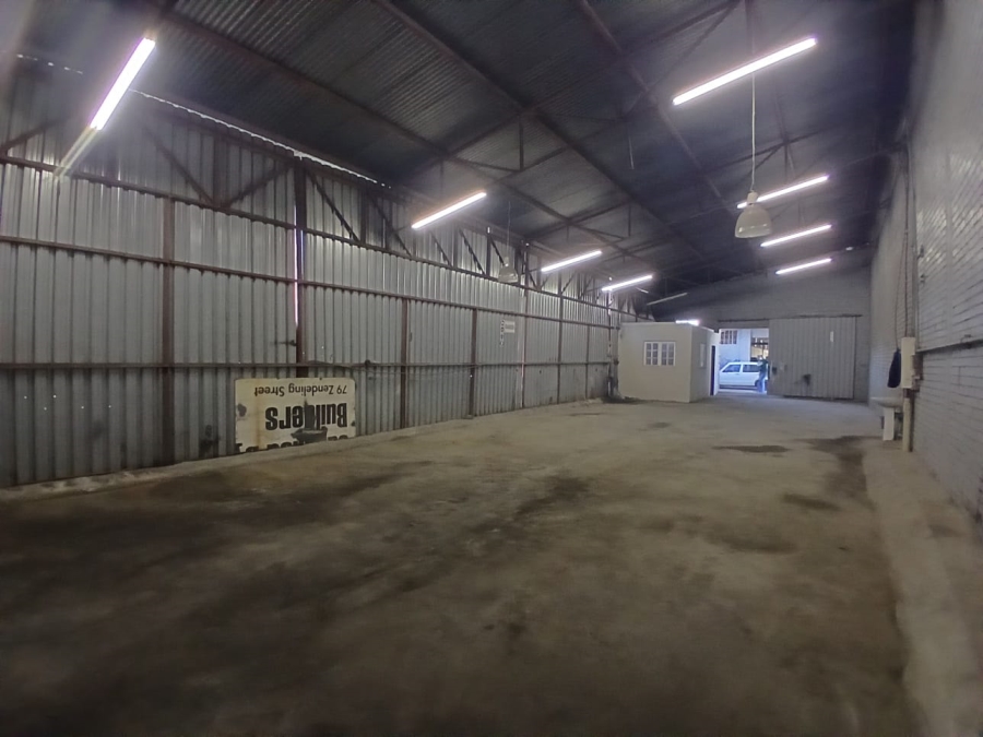To Let Commercial Property for Rent in Rustenburg Central North West